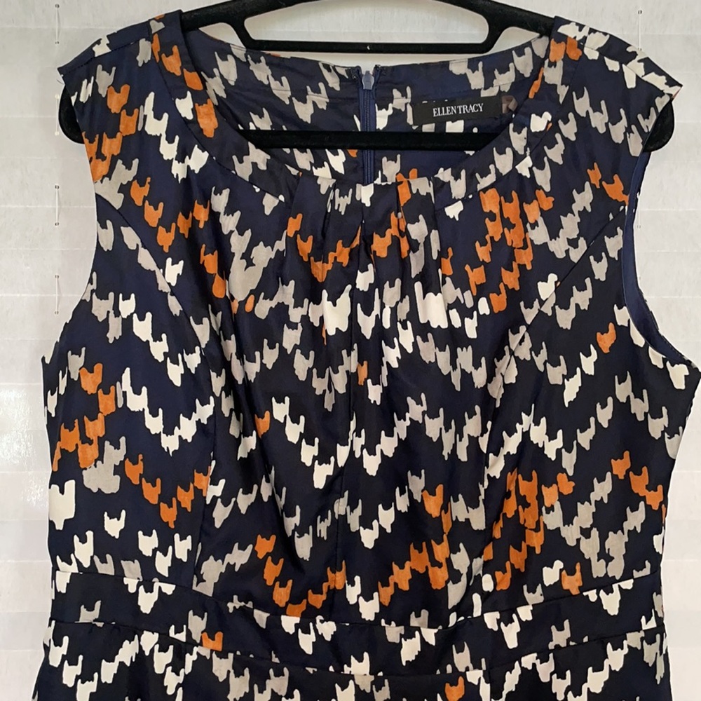 Ellen Tracy // Shift Dress